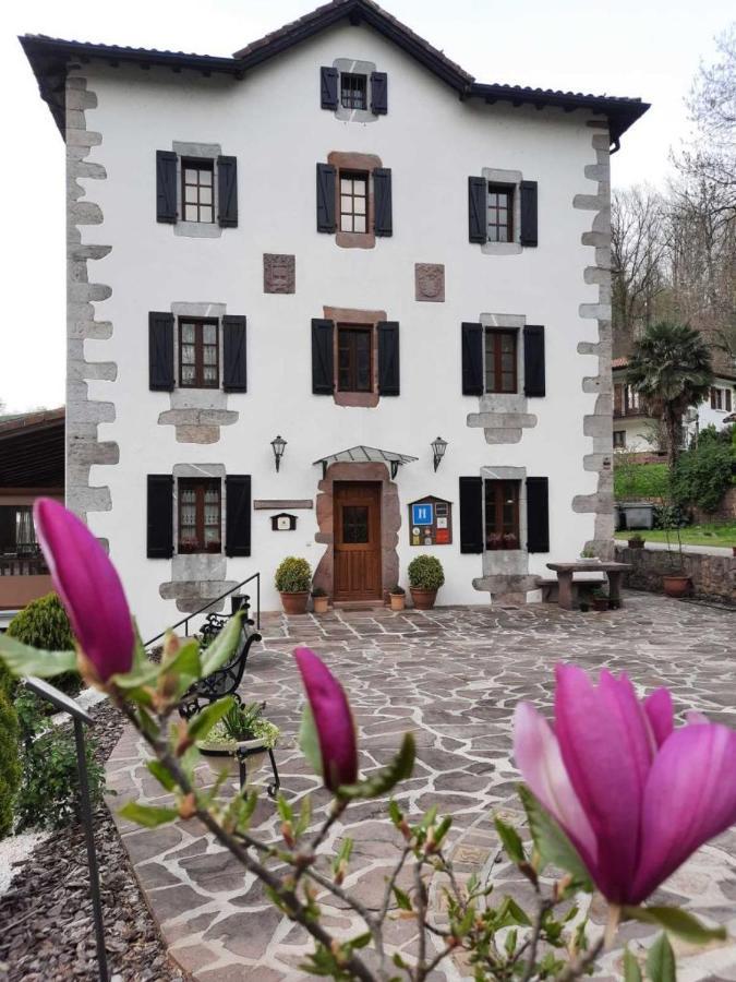 Hotel Rural Irigoienea Urdax Exterior photo