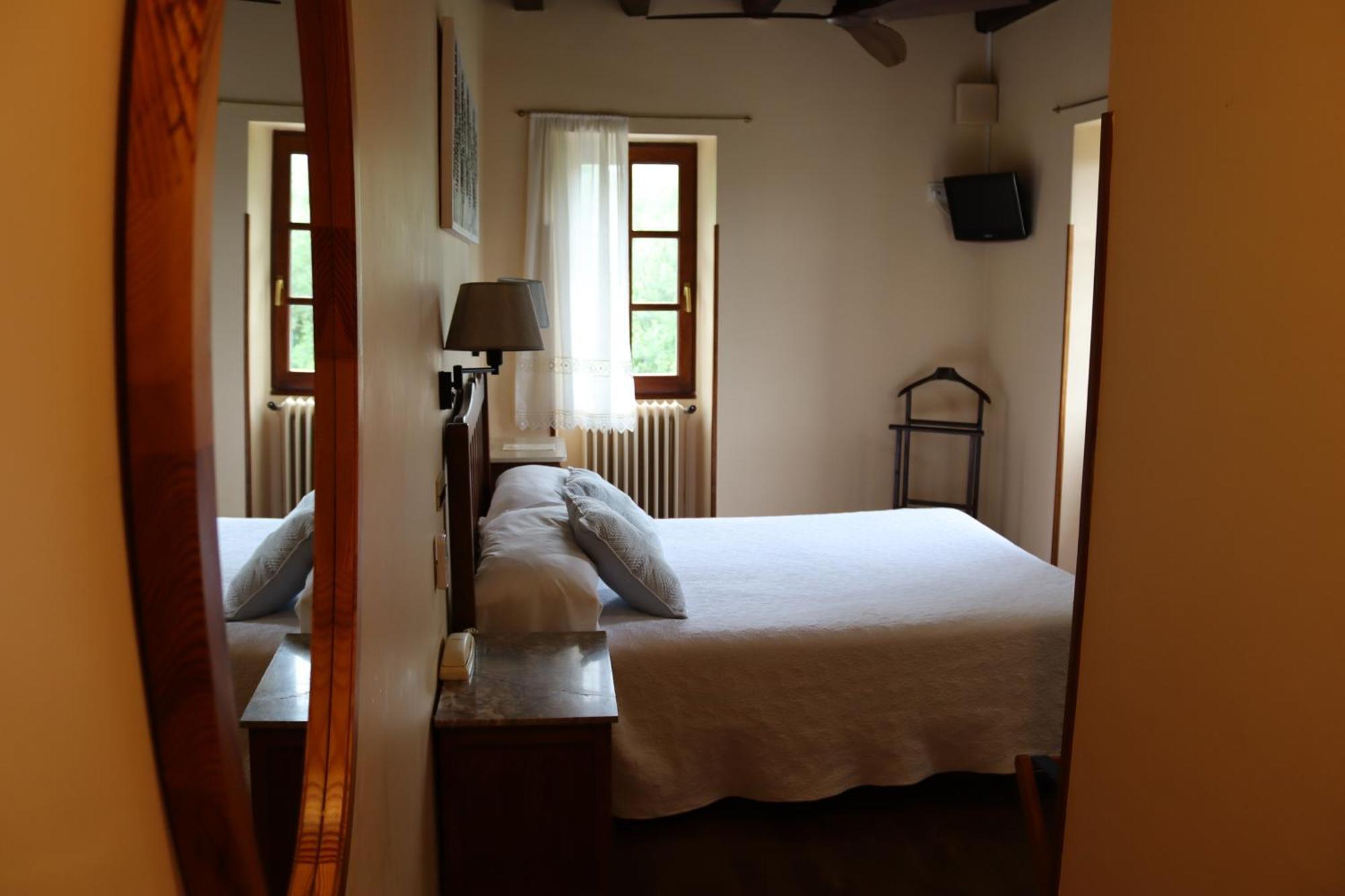Hotel Rural Irigoienea Urdax Exterior photo